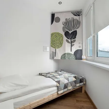 Miejski Blisko Aquaparku We Wroclawiu By Renters * Wrocław