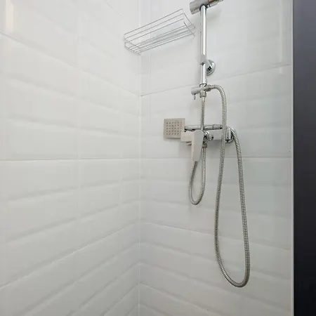 Miejski Blisko Aquaparku We Wroclawiu By Renters