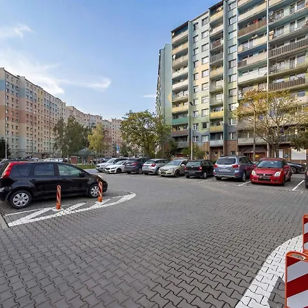 Appartement Miejski Blisko Aquaparku We Wroclawiu By Renters *